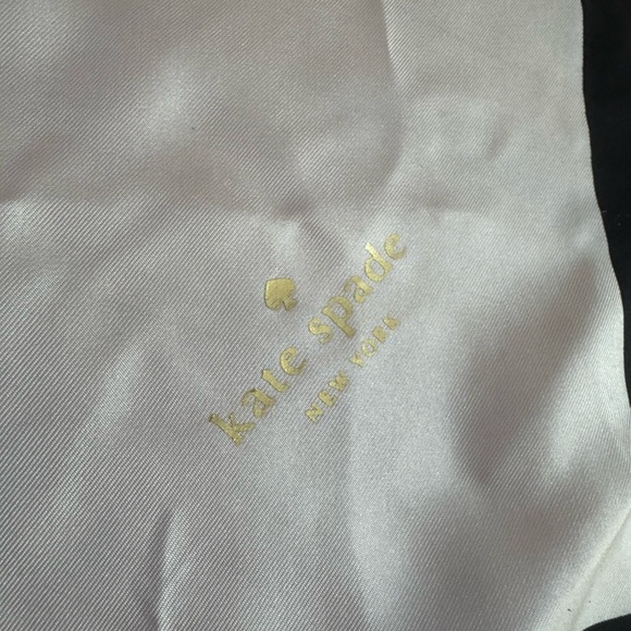 Just married silk Kate spade scarf. Never used just stored for too long - Picture 5 of 5